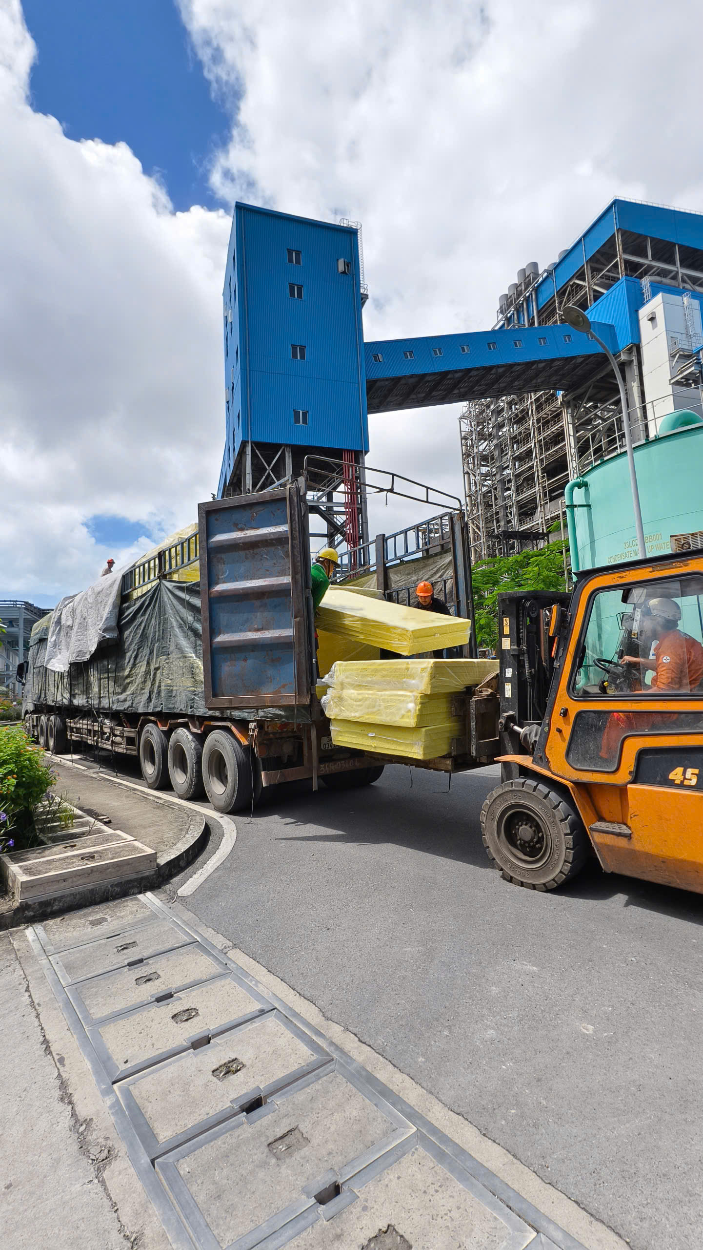 Bông Thủy Tinh Glasswool Cách Nhiệt, Cách Âm, Chống Cháy